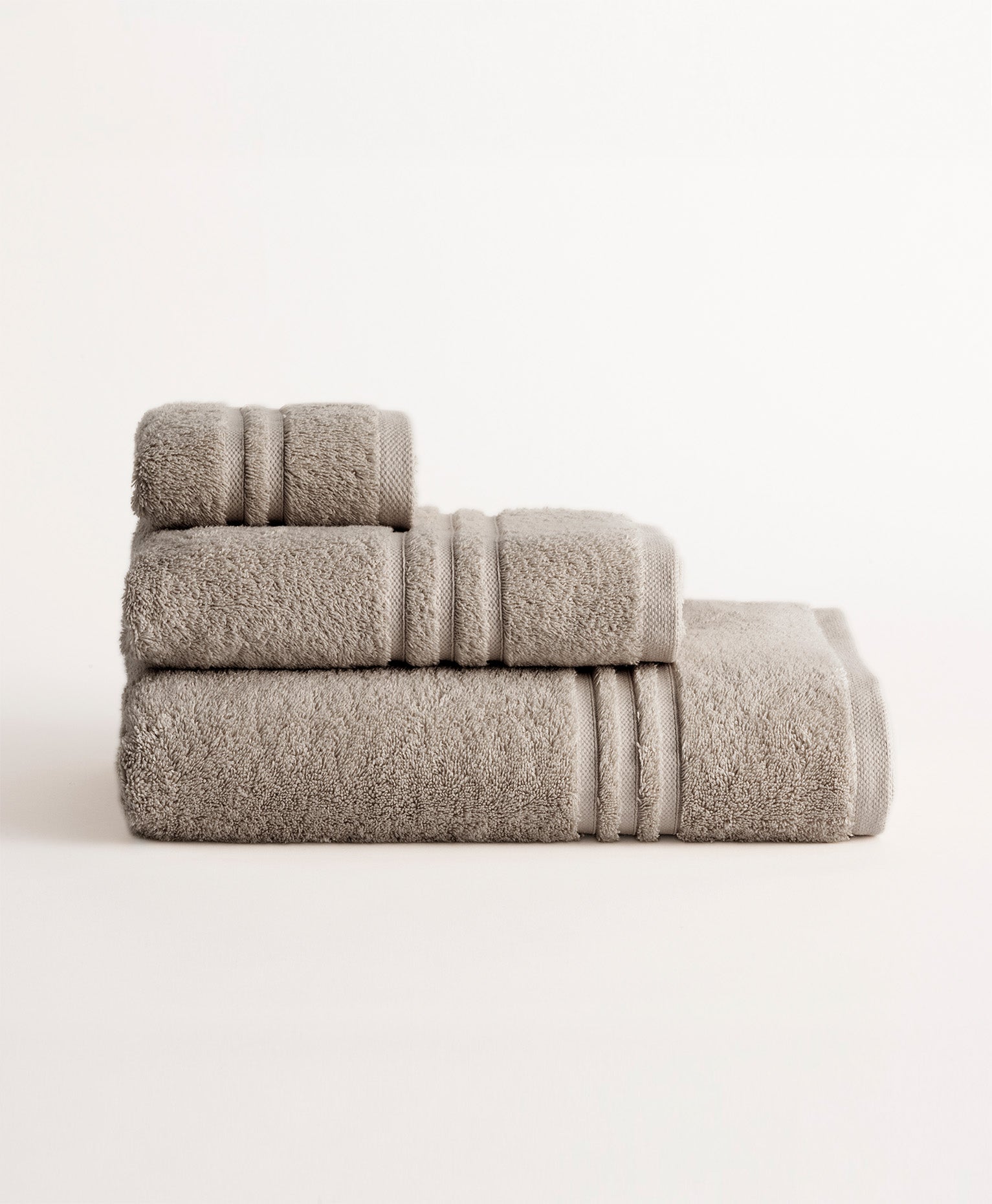 toallas taupe 700 gr