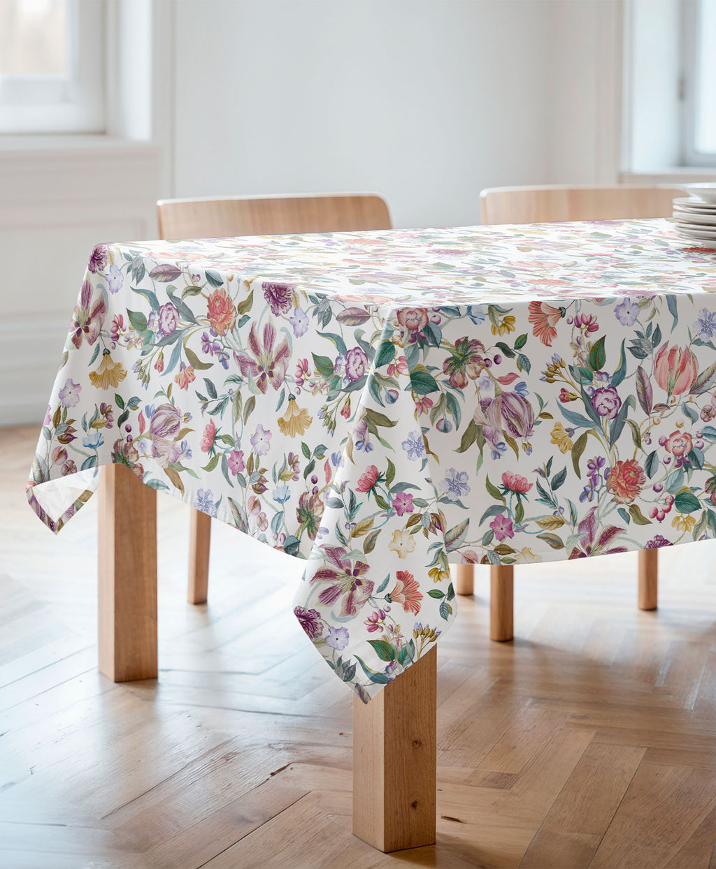 Mantel floral único, Mantel antimanchas