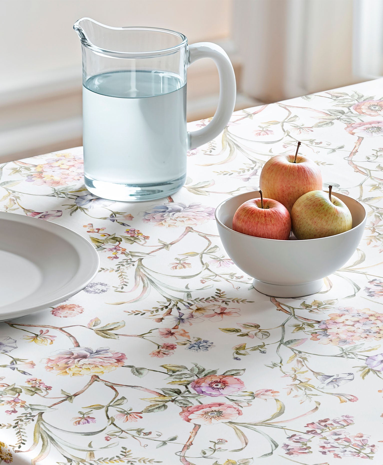 Mantel con flores en acuarela, mantel antimanchas