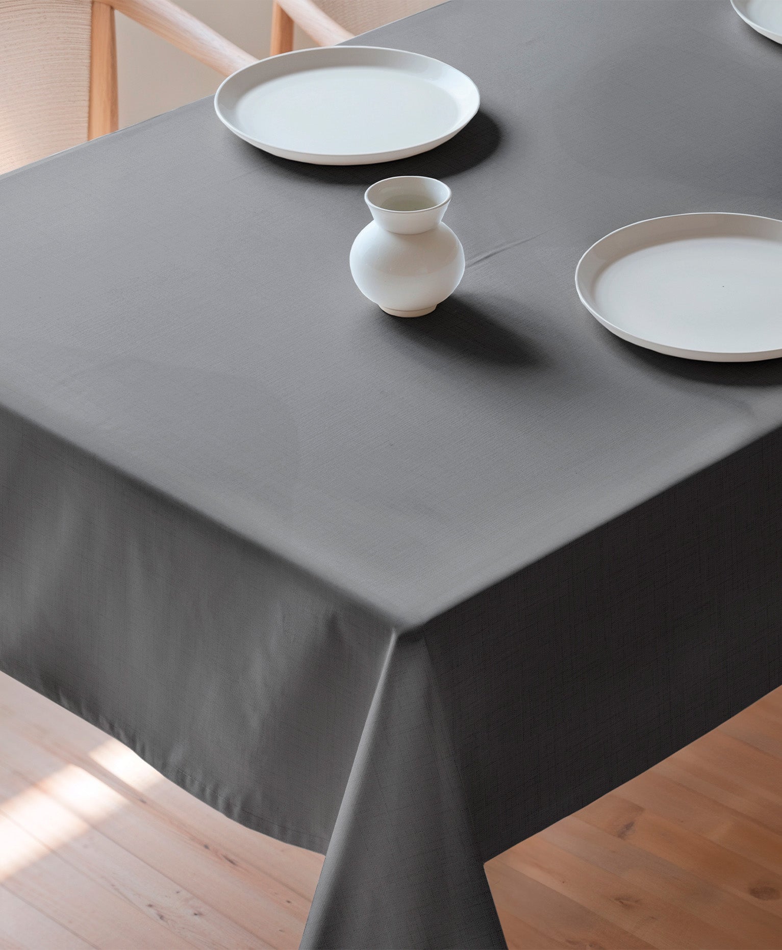 Mantel gris antiarrugas, mantel antimanchas liso