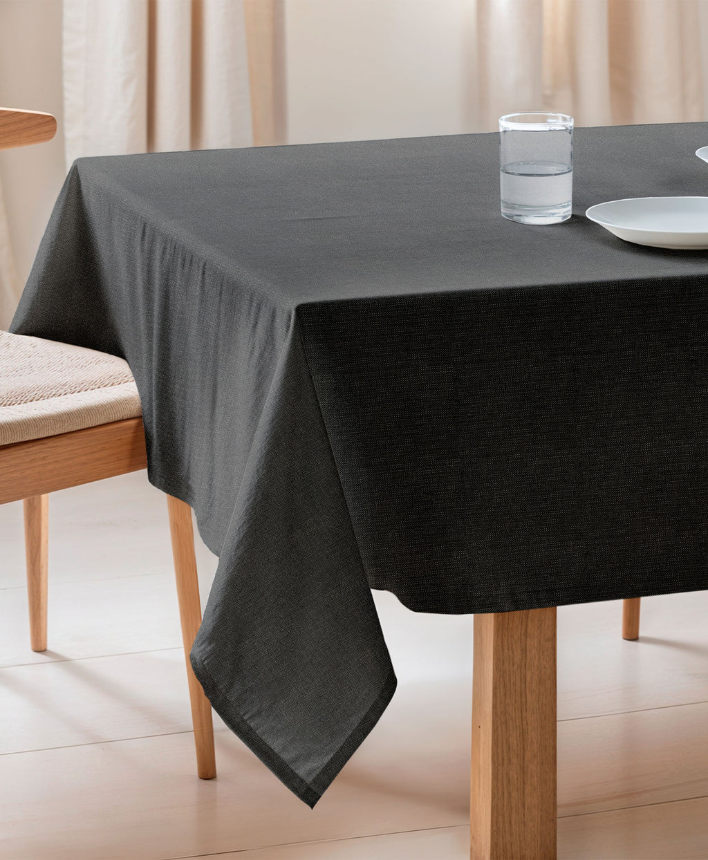 Mantel antimanchas Indra Negro