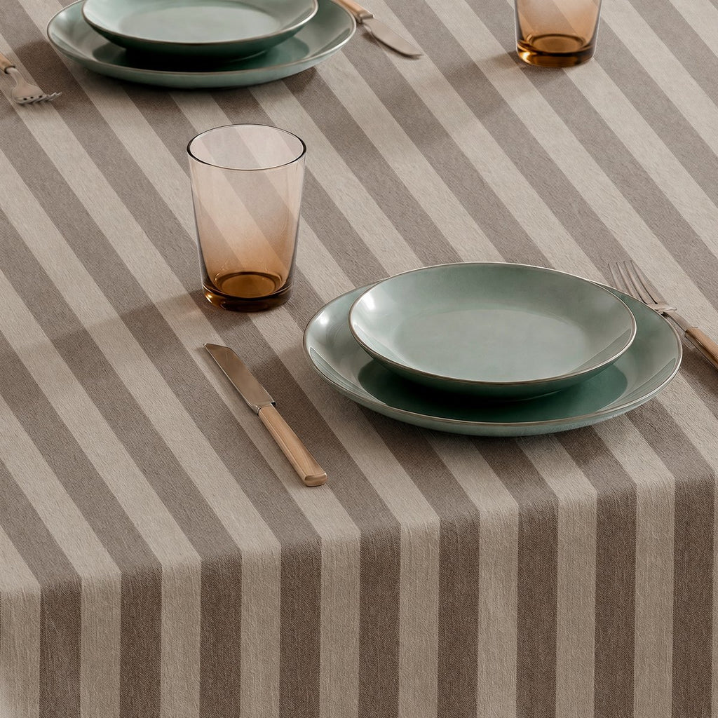Mantel Antimanchas Rayas Taupe y Beige · Horizon