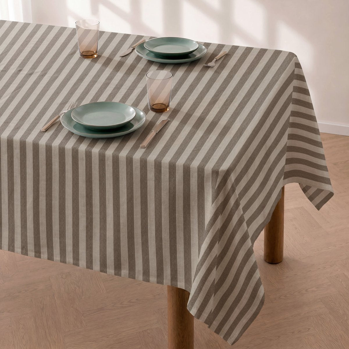 Mantel Antimanchas Rayas Taupe y Beige · Horizon