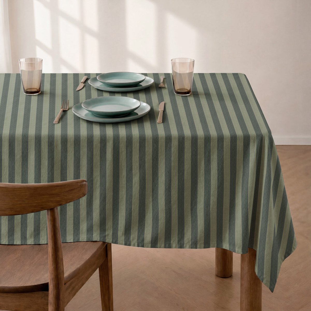 Mantel Antimanchas Rayas Verde · Horizon