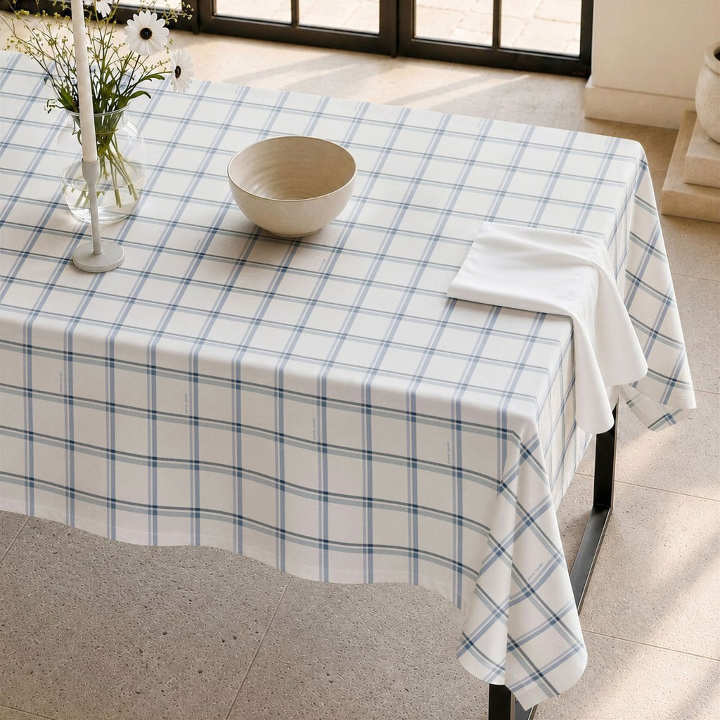 Mantel Antimanchas Adrianne Azul · Pierre Cardin