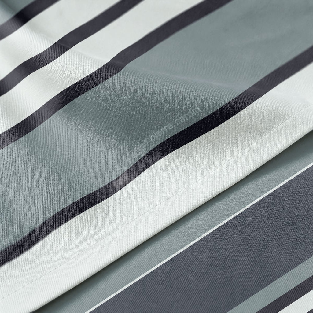 Mantel Antimanchas Celeste Azul · Pierre Cardin