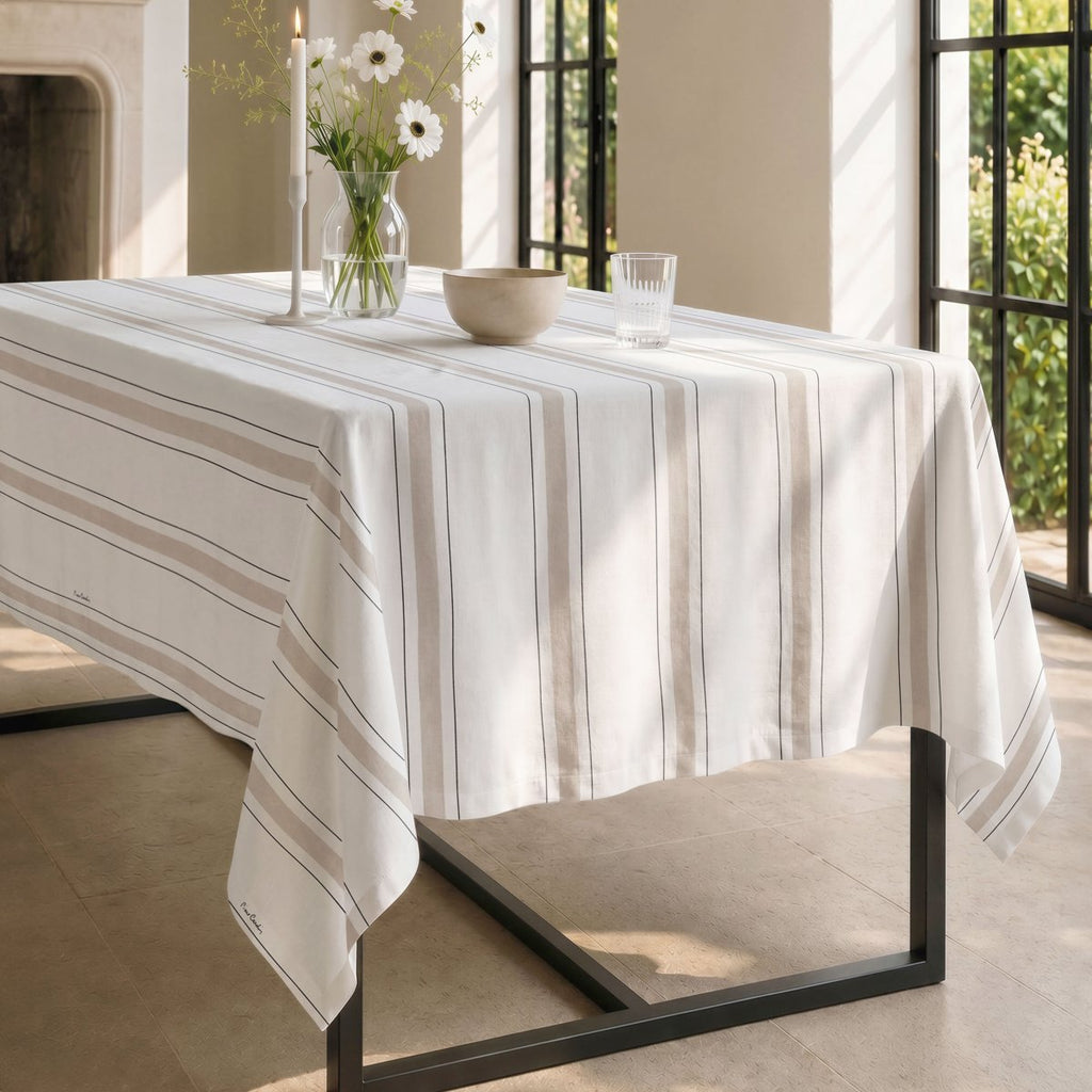 Mantel Antimanchas Clemence Beige · Pierre Cardin