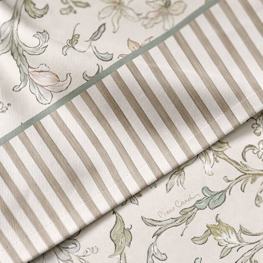 Mantel Antimanchas Cristal Beige · Pierre Cardin