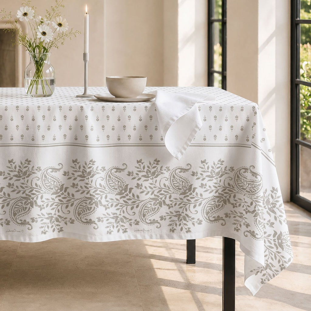 Mantel Antimanchas Florence Beige · Pierre Cardin