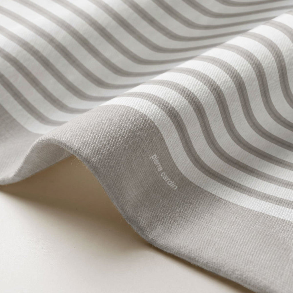 Mantel Antimanchas Perle Gris · Pierre Cardin
