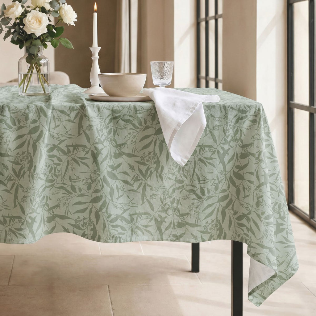 Mantel Antimanchas Solene Verde · Pierre Cardin