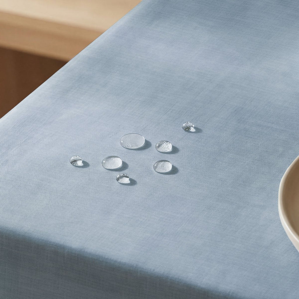 Mantel Antimanchas Essence Azul · Pierre Cardin