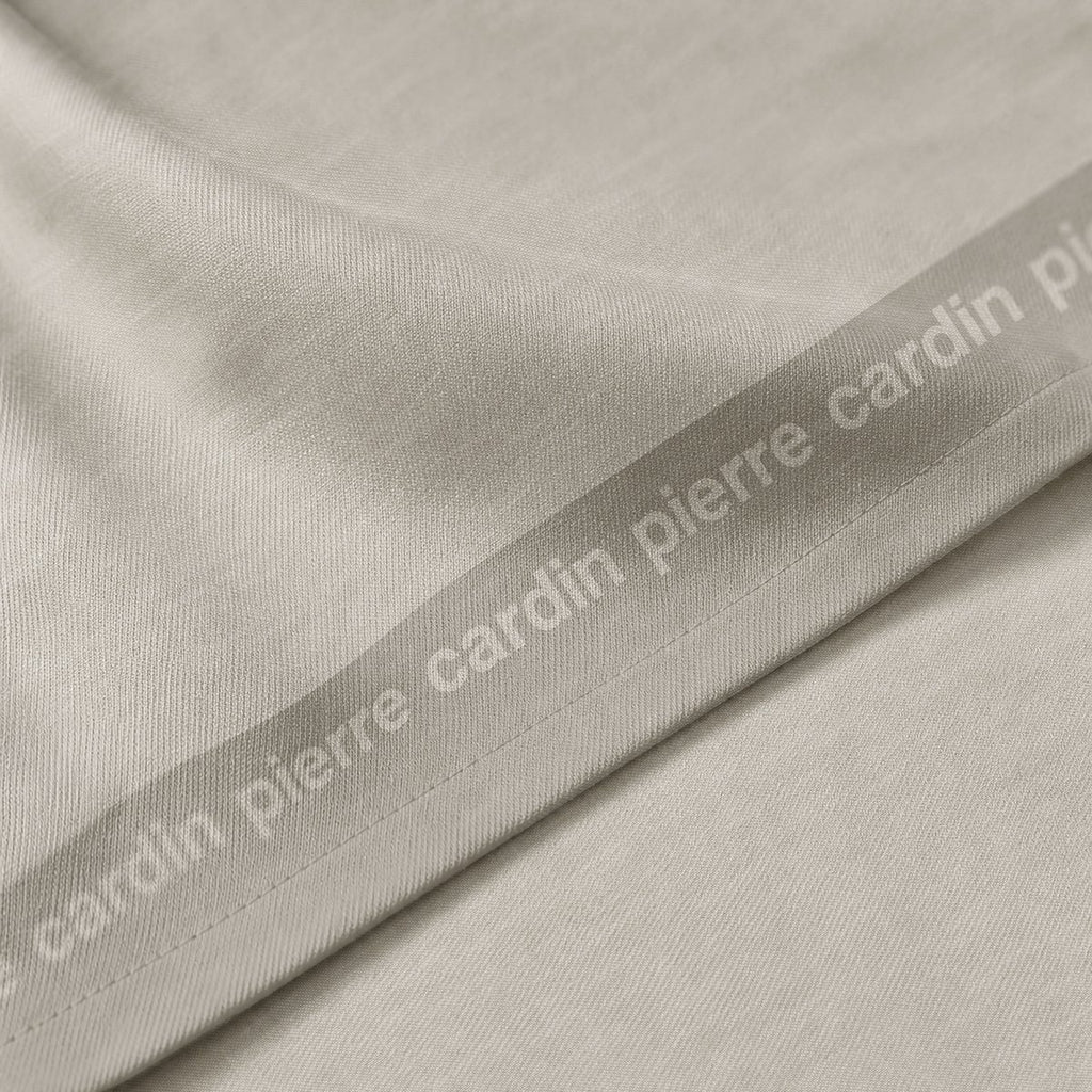 Mantel Antimanchas Essence Taupe · Pierre Cardin
