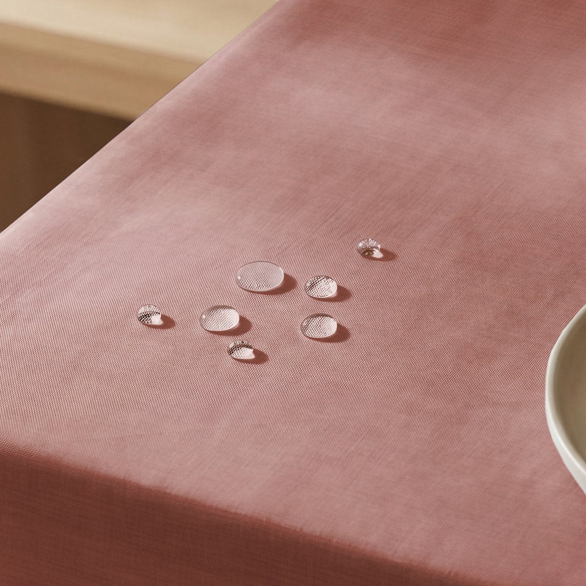 Mantel Antimanchas Essence Terracota · Pierre Cardin