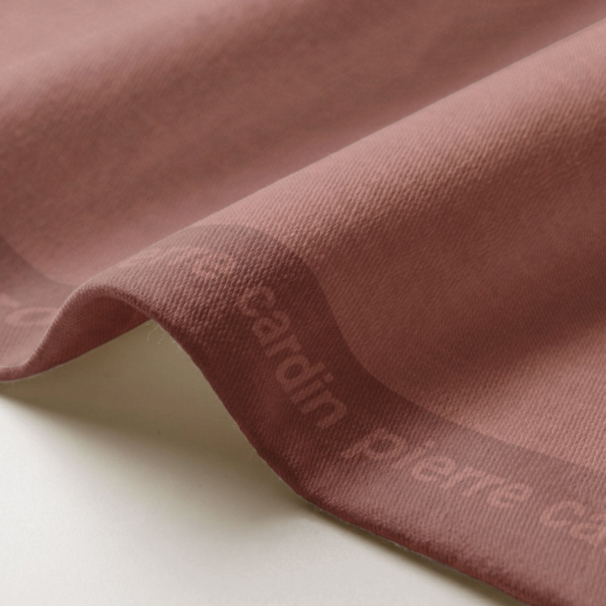 Mantel Antimanchas Essence Terracota · Pierre Cardin