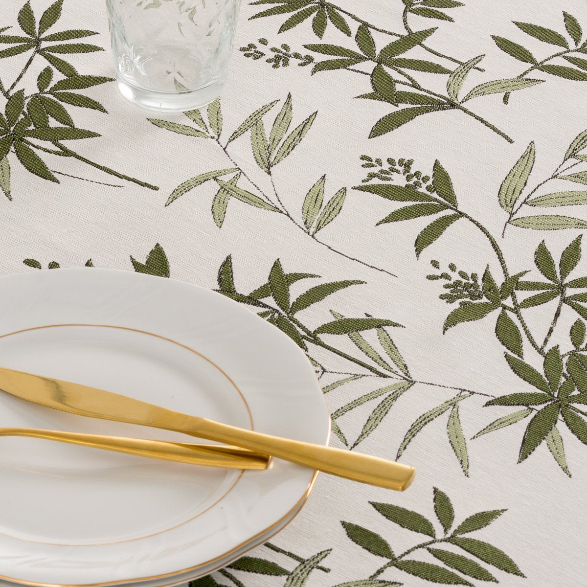 Mantel Jacquard Charlotte Verde · Pierre Cardin