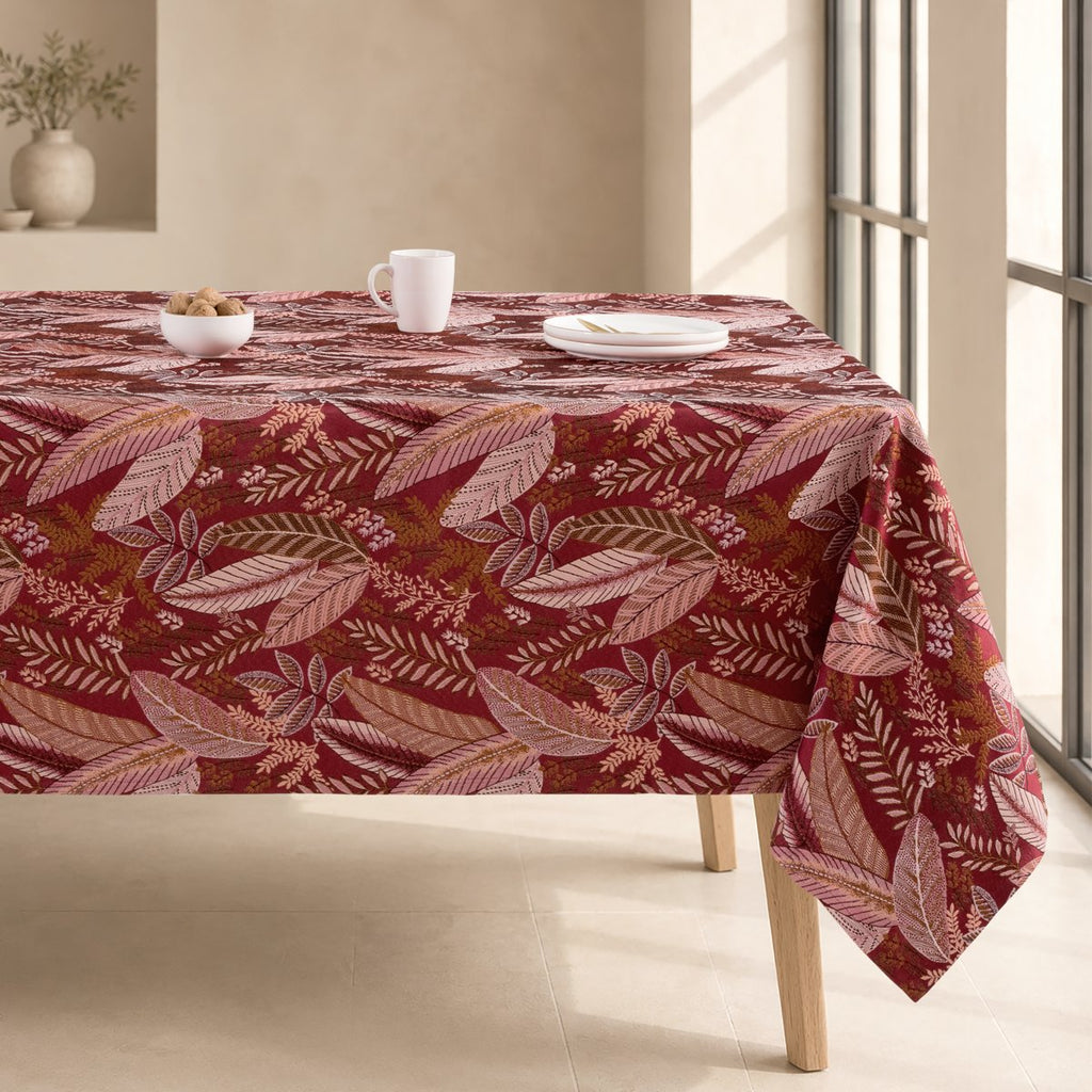 Mantel Jacquard Évora Rojo · Pierre Cardin