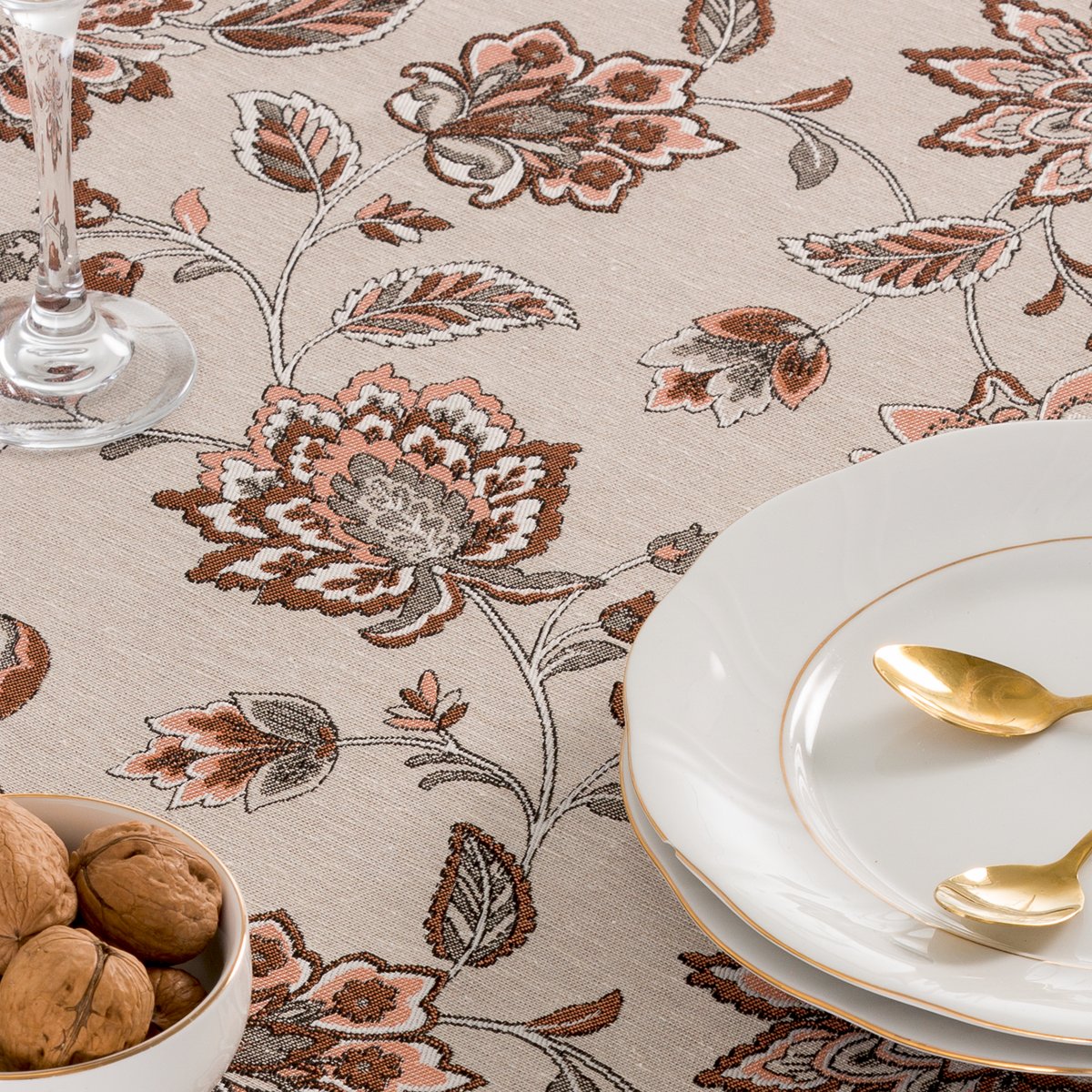 Mantel Jacquard Olivier Terracota · Pierre Cardin