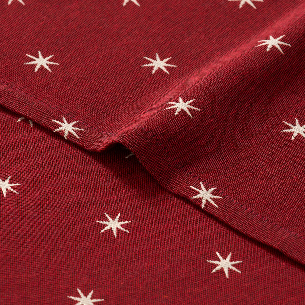 Mantel Navidad Jacquard Stellar Rojo · Pierre Cardin