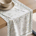 Camino de Mesa Antimanchas Jasmin Verde · Pierre Cardin