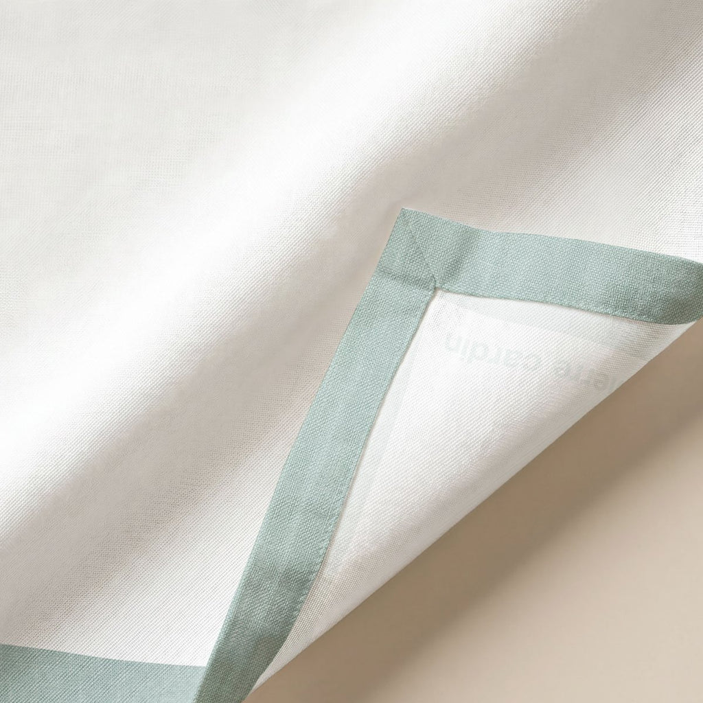 Pack 4 Servilletas Antimanchas Essence Aqua · Pierre Cardin