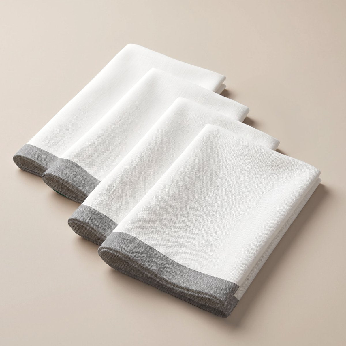 Pack 4 Servilletas Essence Gris