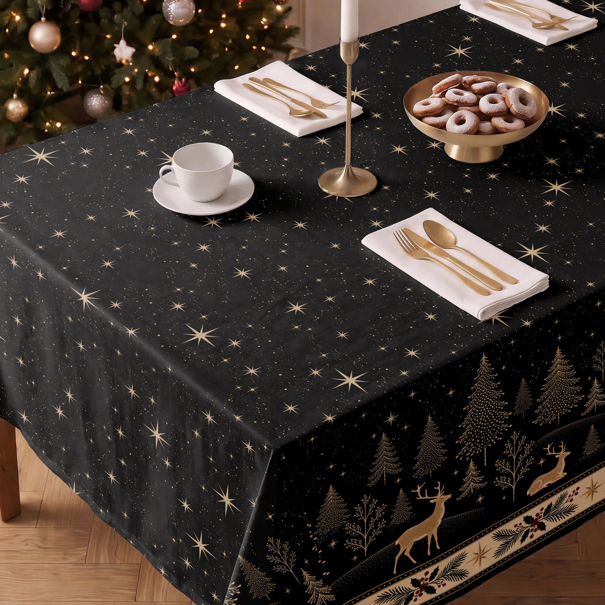 Mantel de Navidad Cumbre Green-Red · Pierre Cardin