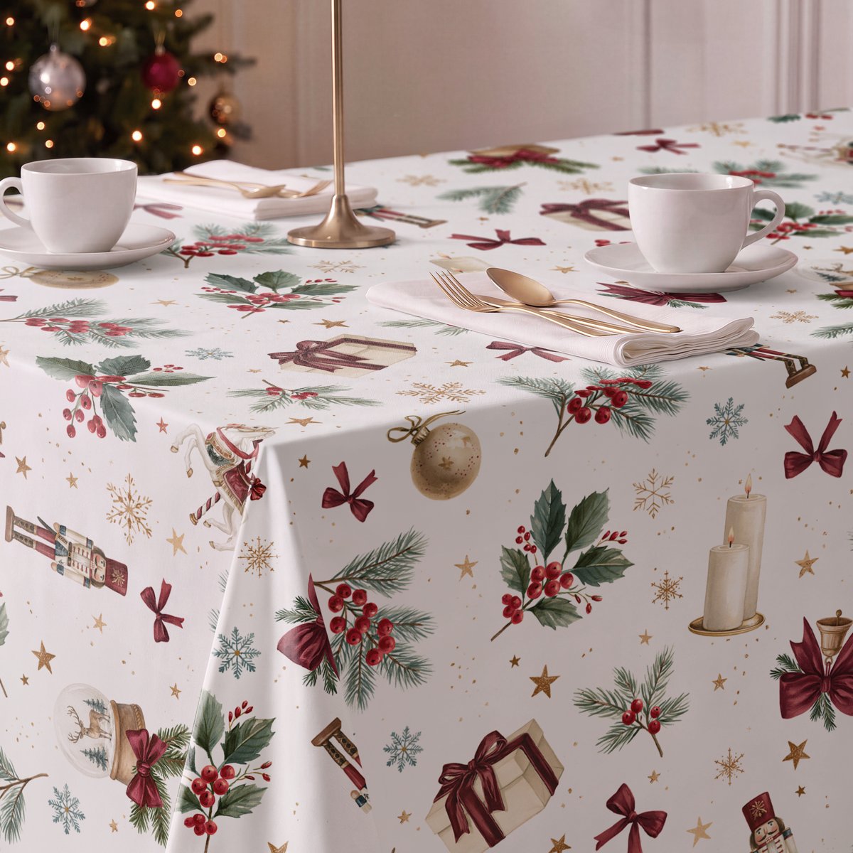 Mantel de Navidad Estelar Red · Pierre Cardin