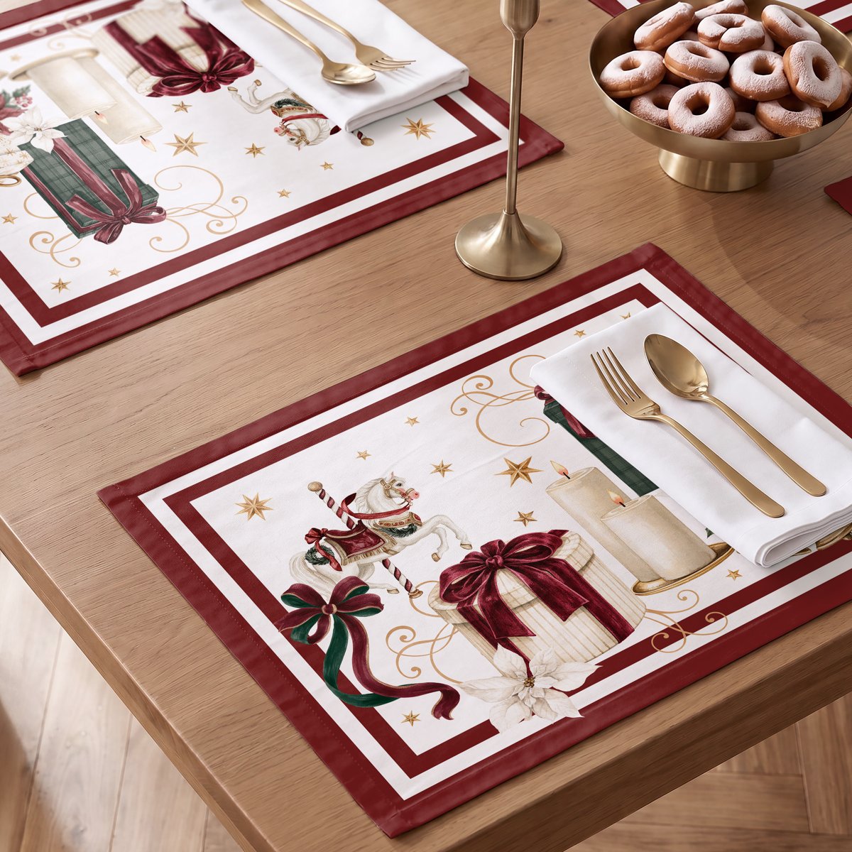 Manteles Individuales de Navidad Navideño Bordeaux (Pack de 4) · Pierre Cardin