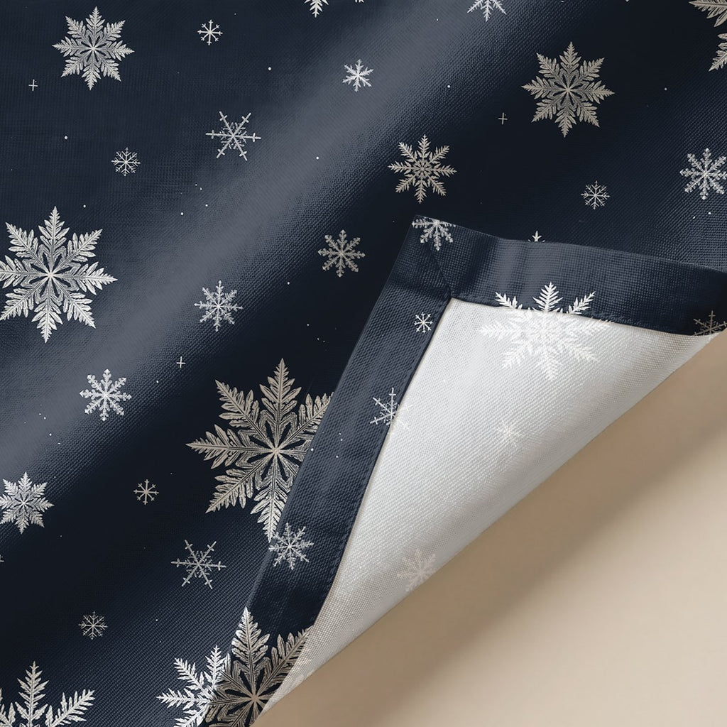 Camino de Mesa de Navidad Bergen Marine · Pierre Cardin