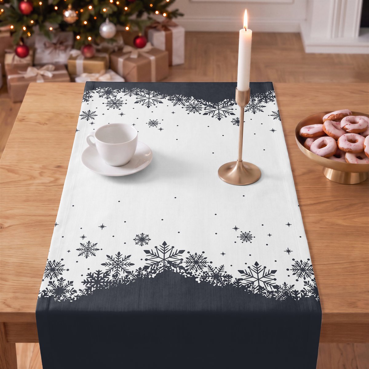 Camino de Mesa de Navidad Nordica Grey · Pierre Cardin