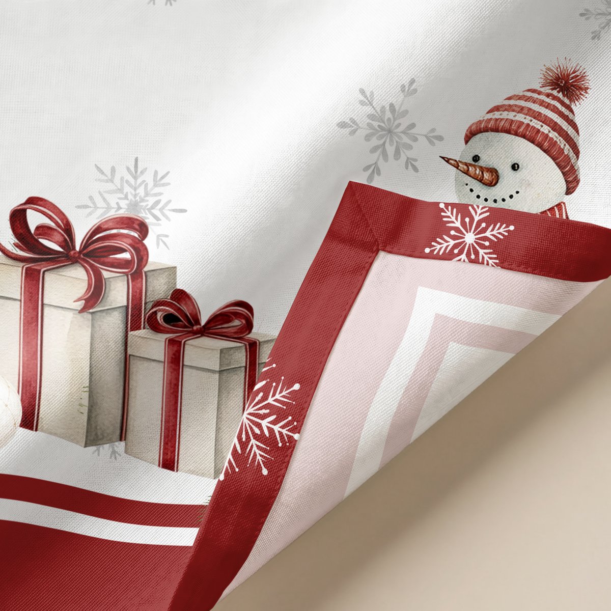 Servilletas de Navidad Helsinki Red · Pierre Cardin
