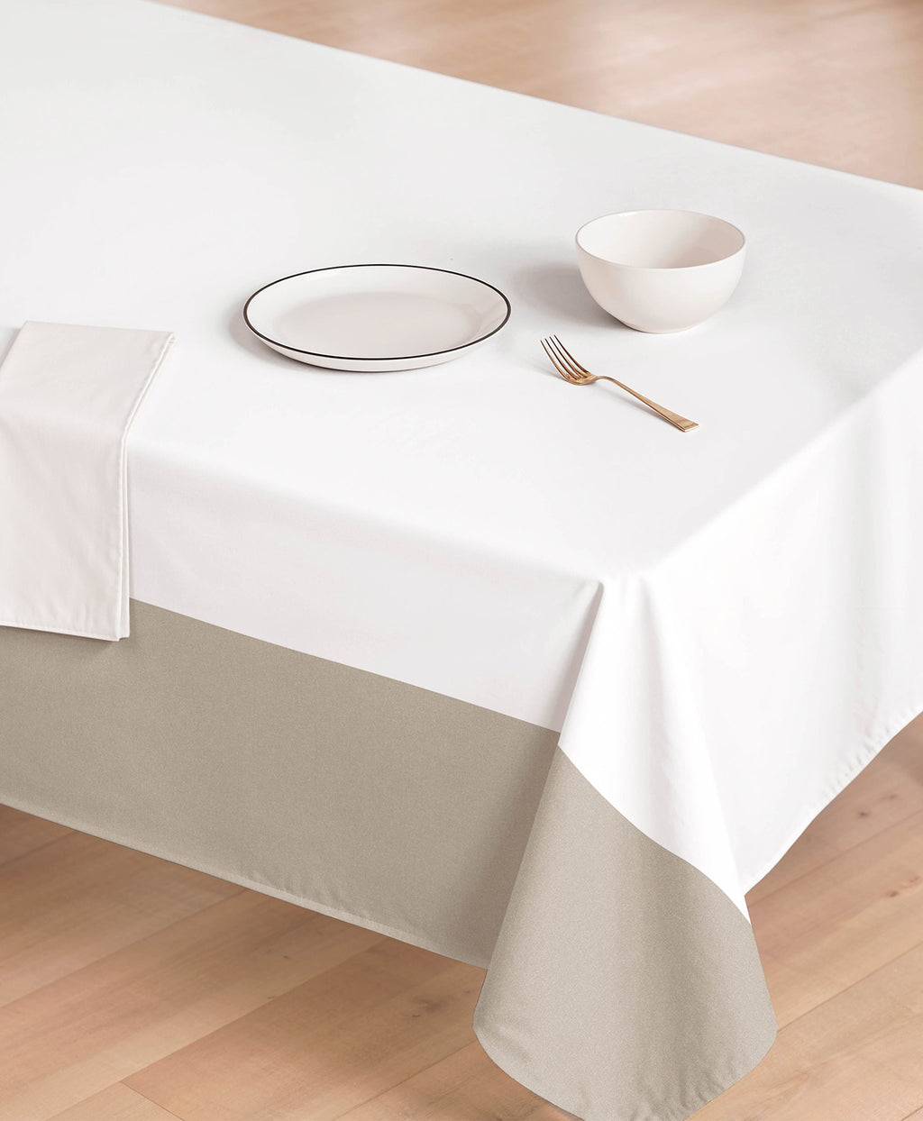 Mantel antimanchas Lyon Beige