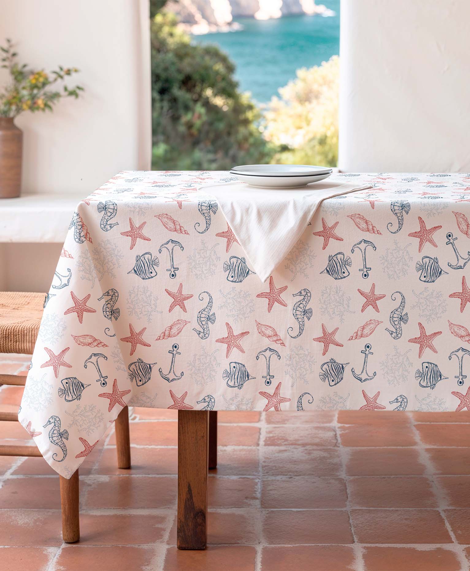 Mantel antimanchas Brisa Rojo, mantel estampado, manteles antimanchas, manteles verano